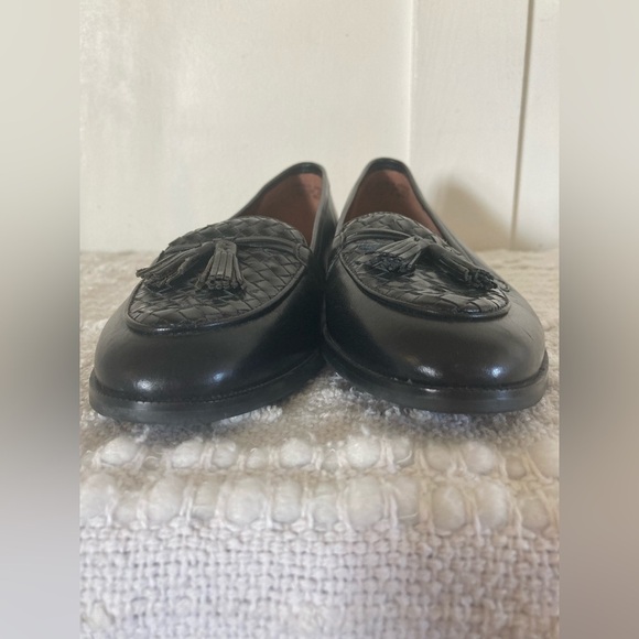 Etienne Aigner Ally all leather upper black slip on tassel loafer shoes 6N - Picture 5 of 9